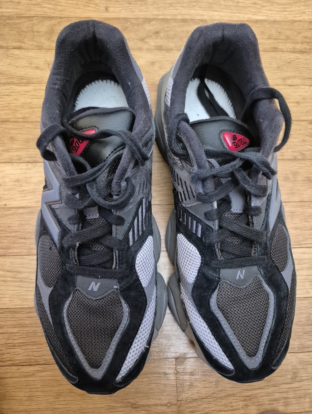 New Balance Black, Gray & Pink Mesh Athletic Sneakers